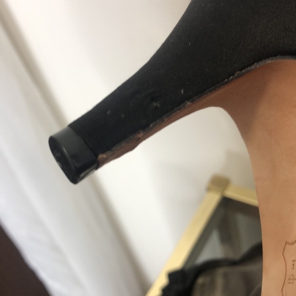 Kenneth Cole reaction satin kitten heel pumps - Picture 10 of 12